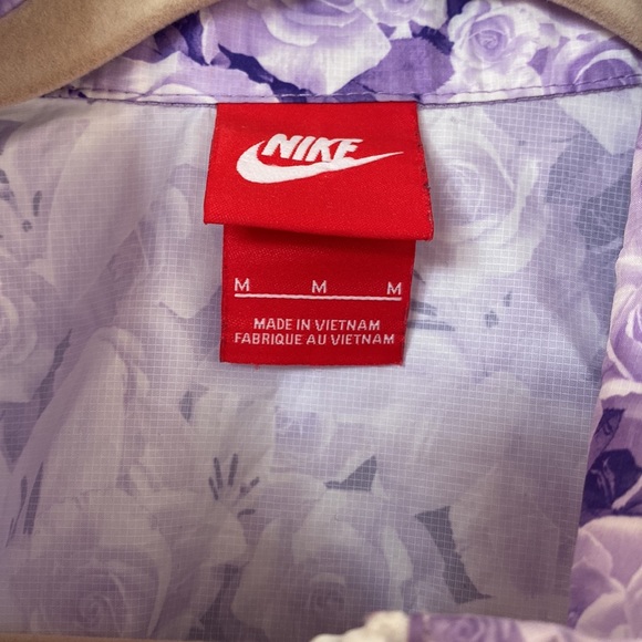 Nike Printed Windrunner Women's Jacket - Picture 2 of 5